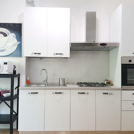 Lab3 City Private Apartment - 2 Bedrooms Pavia Buitenkant foto