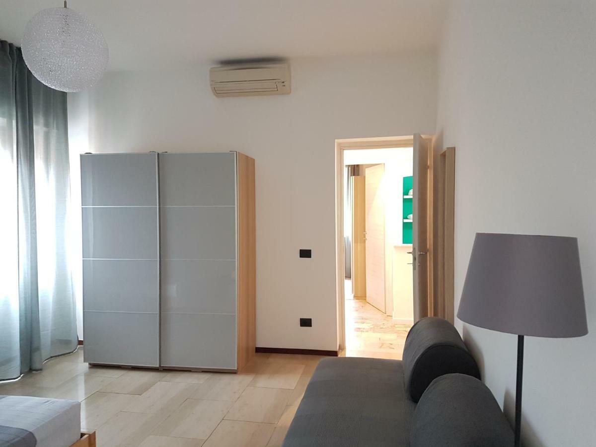 Lab3 City Private Apartment - 2 Bedrooms Pavia Buitenkant foto